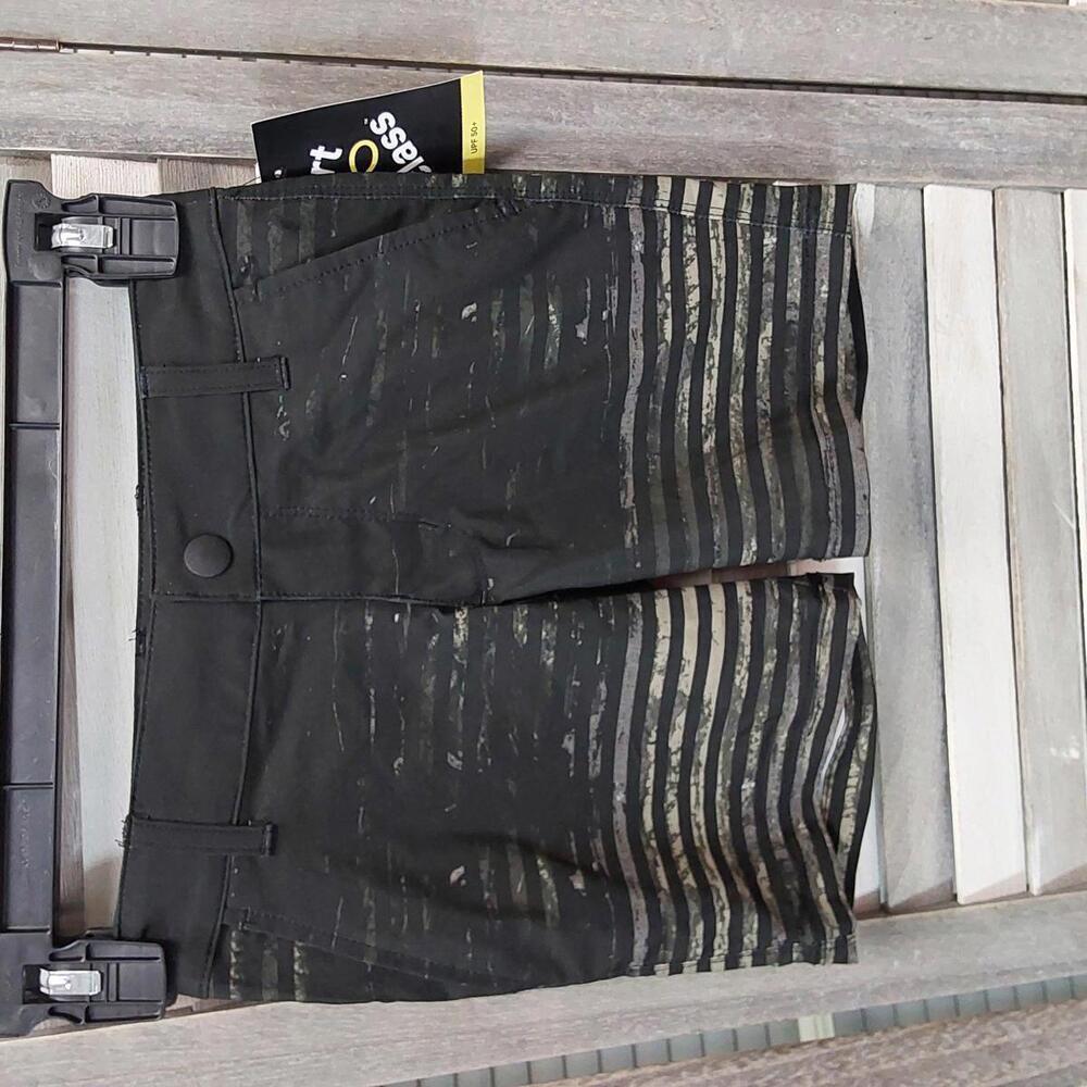 Boys' Hybrid Striped Swim Shorts | Art Class | 8